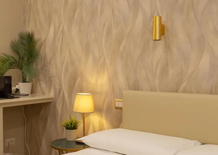 Le Petit Bijou 4* Roma